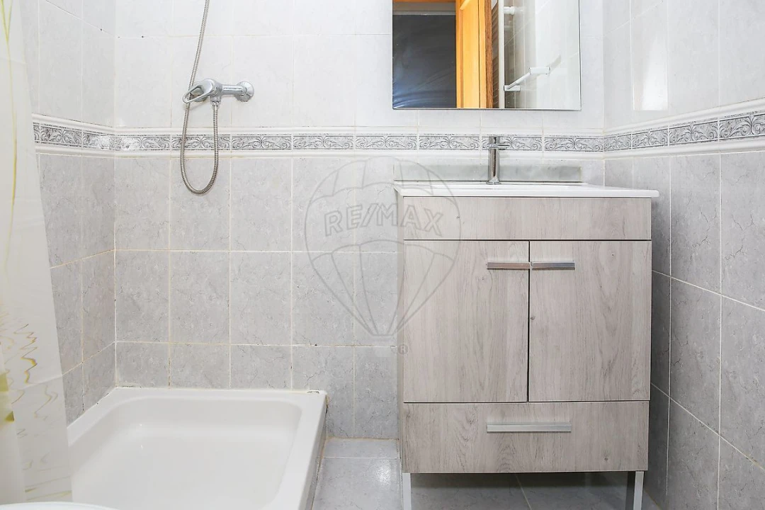 Apartamento T3 para Venda em Castanheira do Ribatejo e Cachoeiras Foto 19