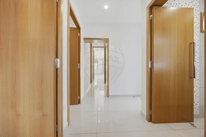 Moradia T3 para Venda em Vila das Aves