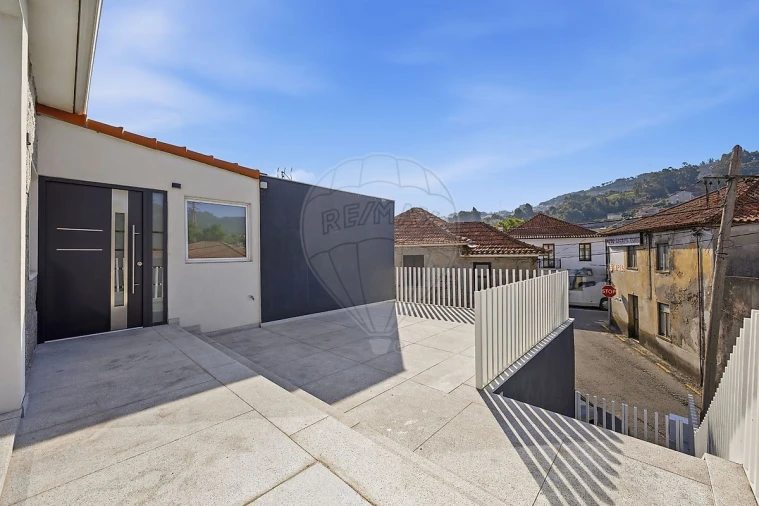 Moradia T3 para Venda em Vila das Aves Foto 5