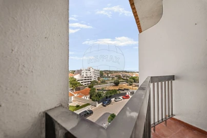 Apartamento T0 para Venda em Albufeira e Olhos de Água