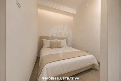 Apartamento para Venda em Albufeira e Olhos de Água
