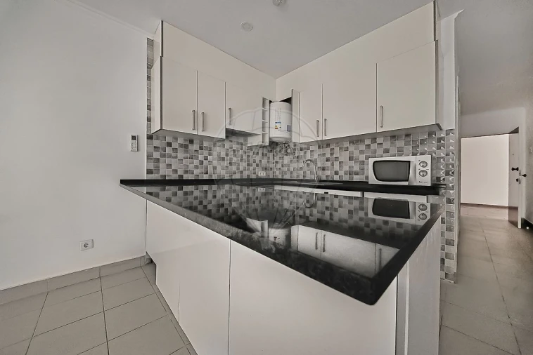 Apartamento T0 para Venda em Albufeira e Olhos de Água Foto 10