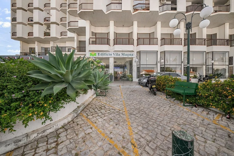 Apartamento T0 para Venda em Albufeira e Olhos de Água Foto 13