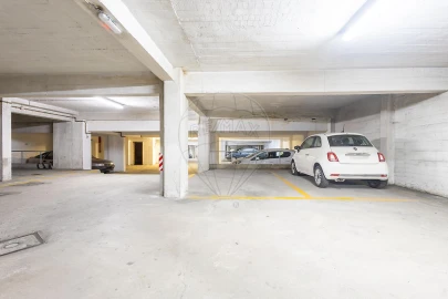 Apartamento T3 para Venda em Carregado e Cadafais