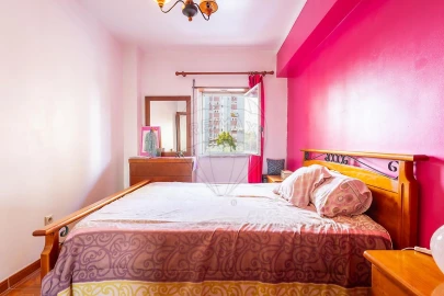 Apartamento T3 para Venda em Carregado e Cadafais