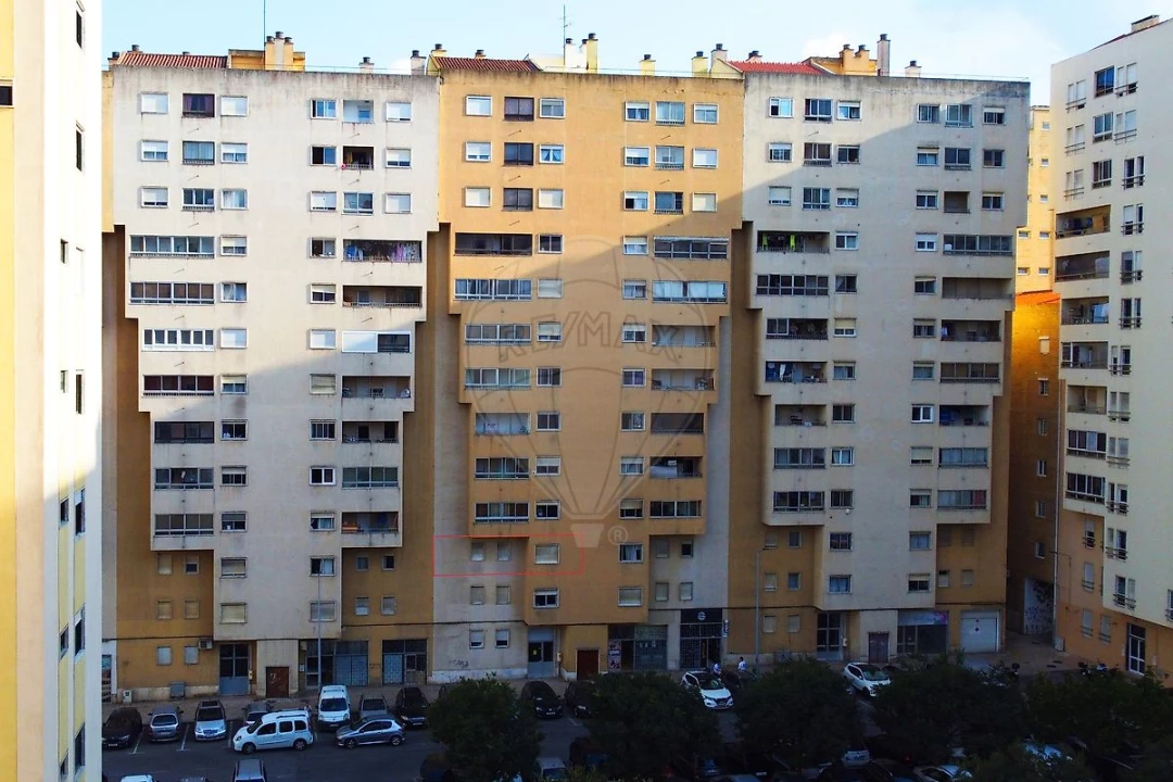 Apartamento T3 para Venda em Carregado e Cadafais Foto 4