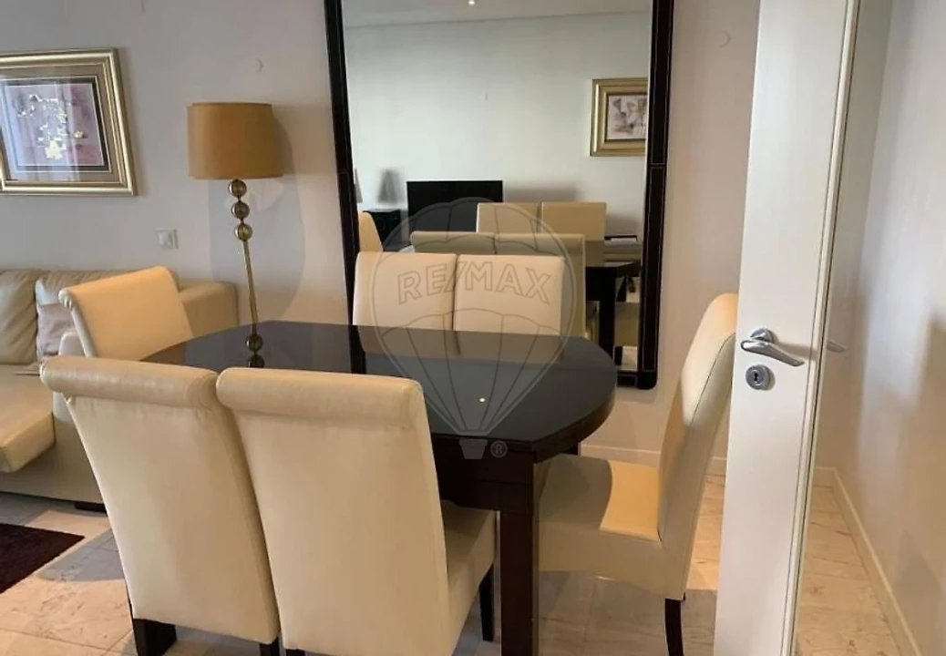 Apartamento T2 para Venda em Quarteira Foto 1