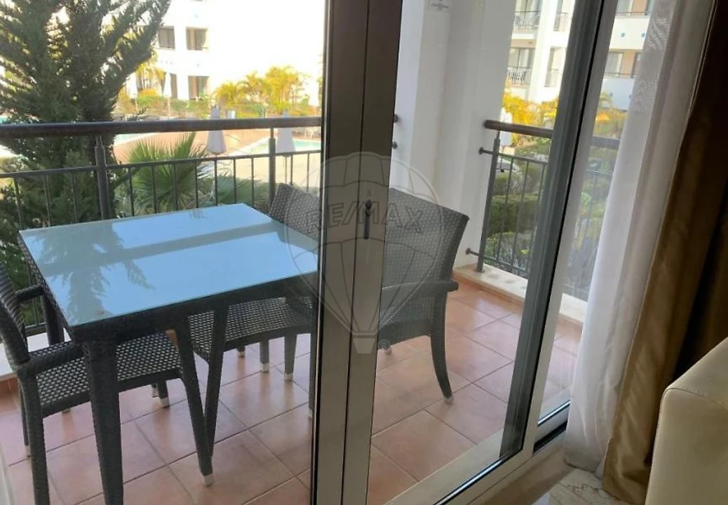 Apartamento T2 para Venda em Quarteira Foto 7
