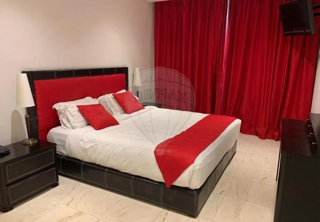 Apartamento T2 para Venda em Quarteira Foto 9