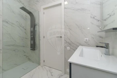 Apartamento T3 para Venda em Santa Marinha e São Pedro da Afurada