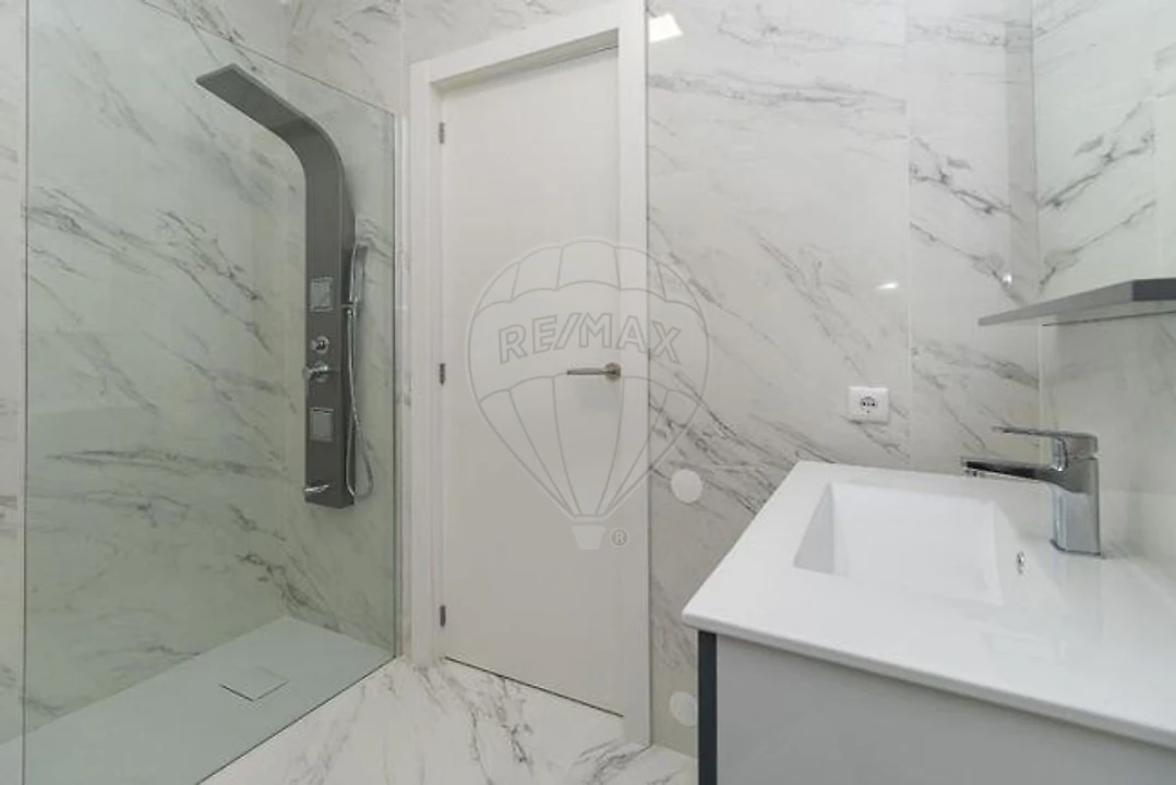 Apartamento T3 para Venda em Santa Marinha e São Pedro da Afurada Foto 16