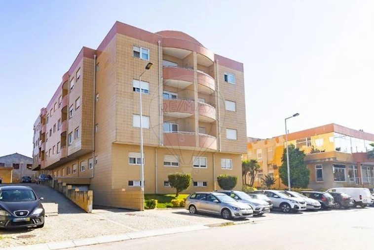 Apartamento T3 para Venda em Santa Marinha e São Pedro da Afurada Foto 7