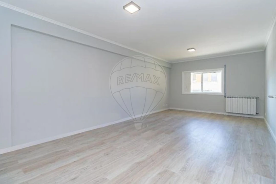 Apartamento T3 para Venda em Santa Marinha e São Pedro da Afurada Foto 6