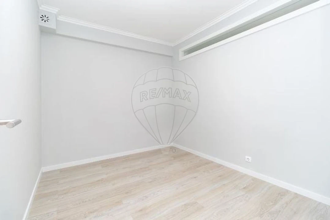 Apartamento T3 para Venda em Santa Marinha e São Pedro da Afurada Foto 8