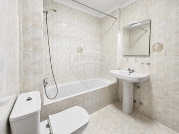 Apartamento T2 para Venda em Fânzeres e São Pedro da Cova