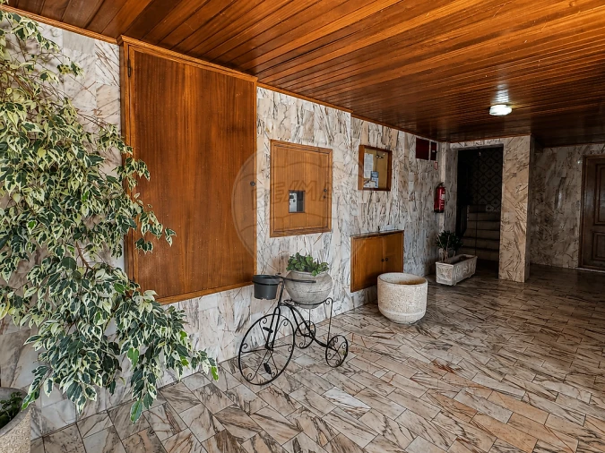 Apartamento T2 para Venda em Fânzeres e São Pedro da Cova Foto 26