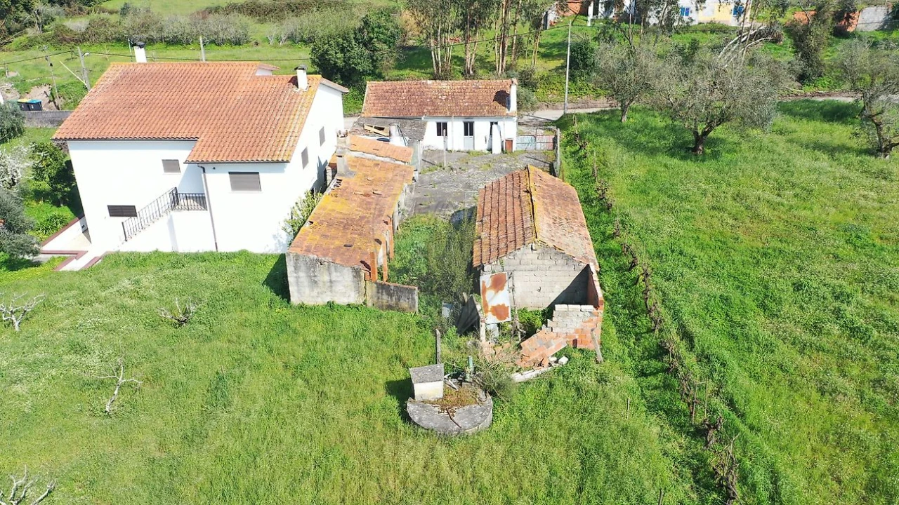 Moradia T2 para Venda em Soure Foto 20