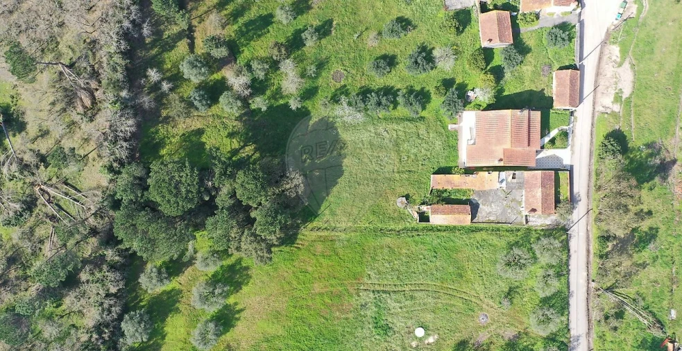 Moradia T2 para Venda em Soure Foto 17