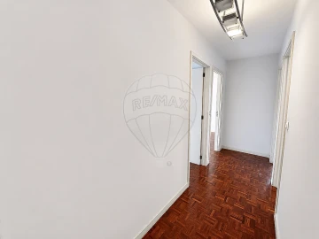 Apartamento T3 para Venda em São Mamede de Infesta e Senhora da Hora