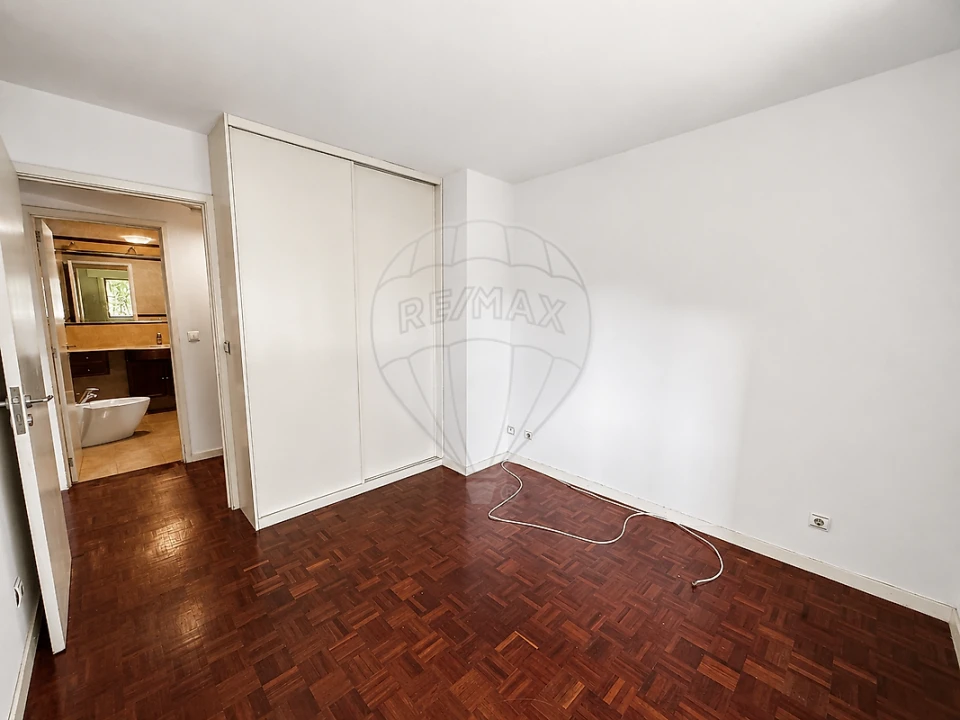 Apartamento T3 para Venda em São Mamede de Infesta e Senhora da Hora Foto 18