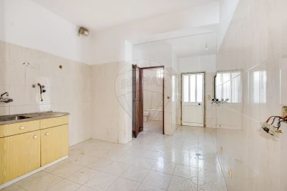 Moradia T2 para Venda em Bucelas