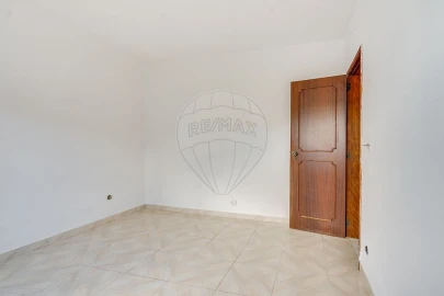 Moradia T2 para Venda em Bucelas