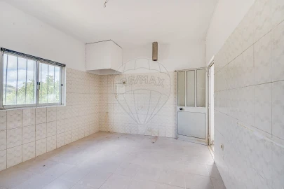 Moradia T2 para Venda em Bucelas