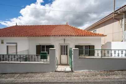 Moradia T2 para Venda em Bucelas
