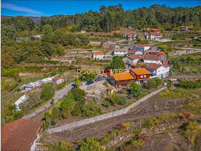 Moradia T4 para Venda em Roge Foto 25
