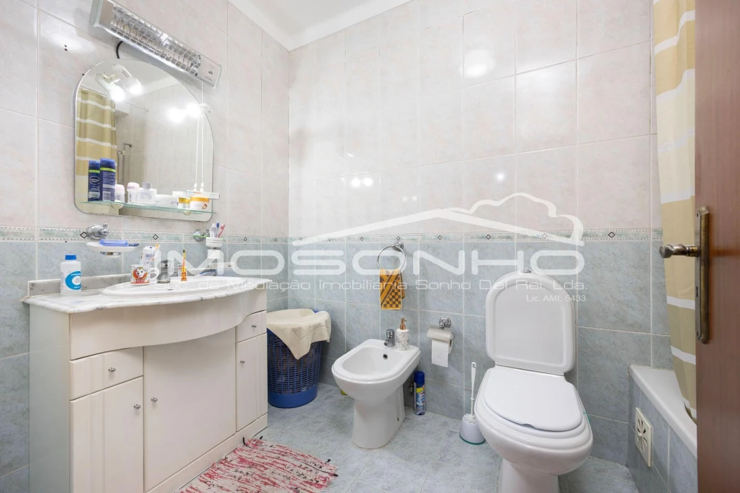 Apartamento T3 para Venda em Marinha Grande Foto 11