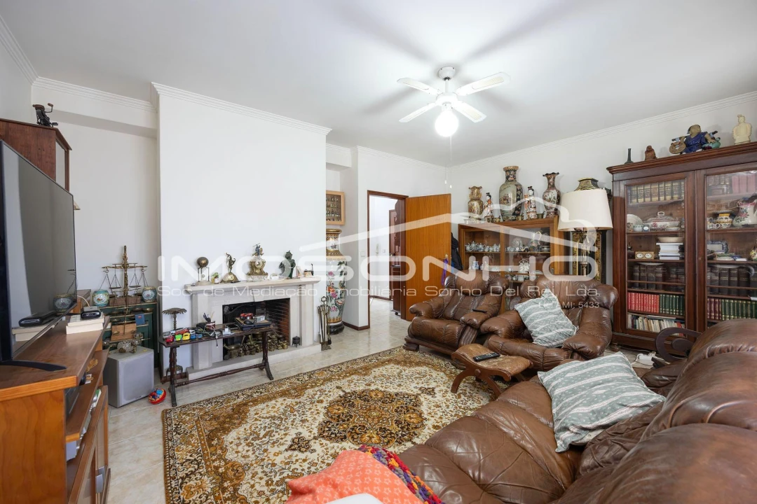 Apartamento T3 para Venda em Marinha Grande Foto 3