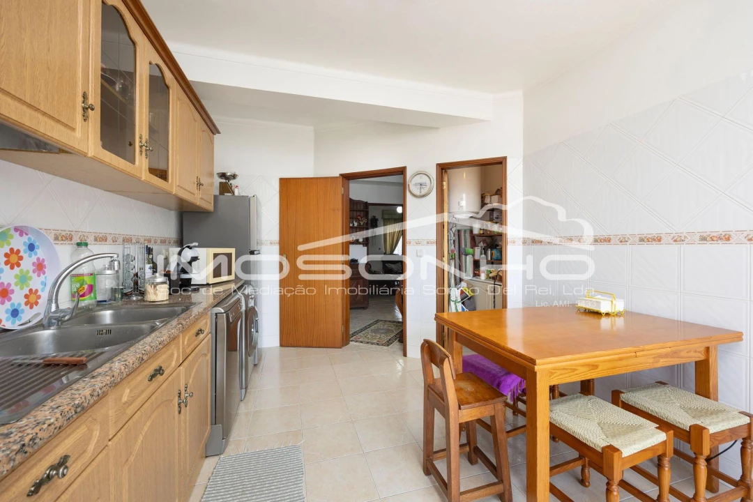 Apartamento T3 para Venda em Marinha Grande Foto 7