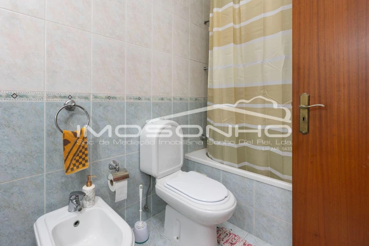 Apartamento T3 para Venda em Marinha Grande Foto 12
