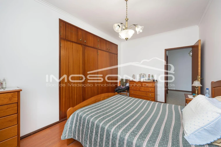 Apartamento T3 para Venda em Marinha Grande Foto 14