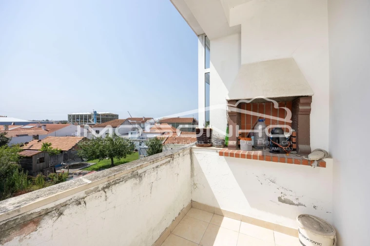 Apartamento T3 para Venda em Marinha Grande Foto 8