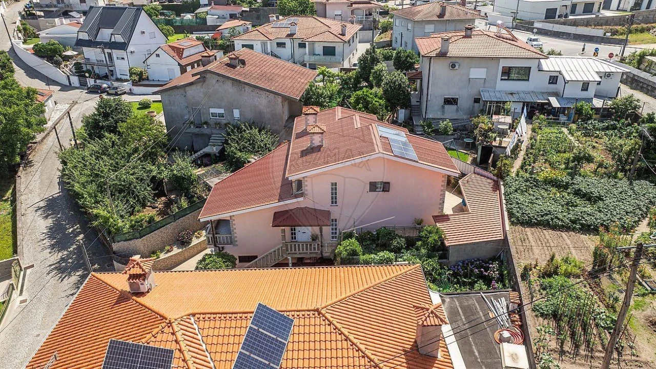 Moradia T3 para Venda em Vila Nova de Famalicão e Calendário Foto 30