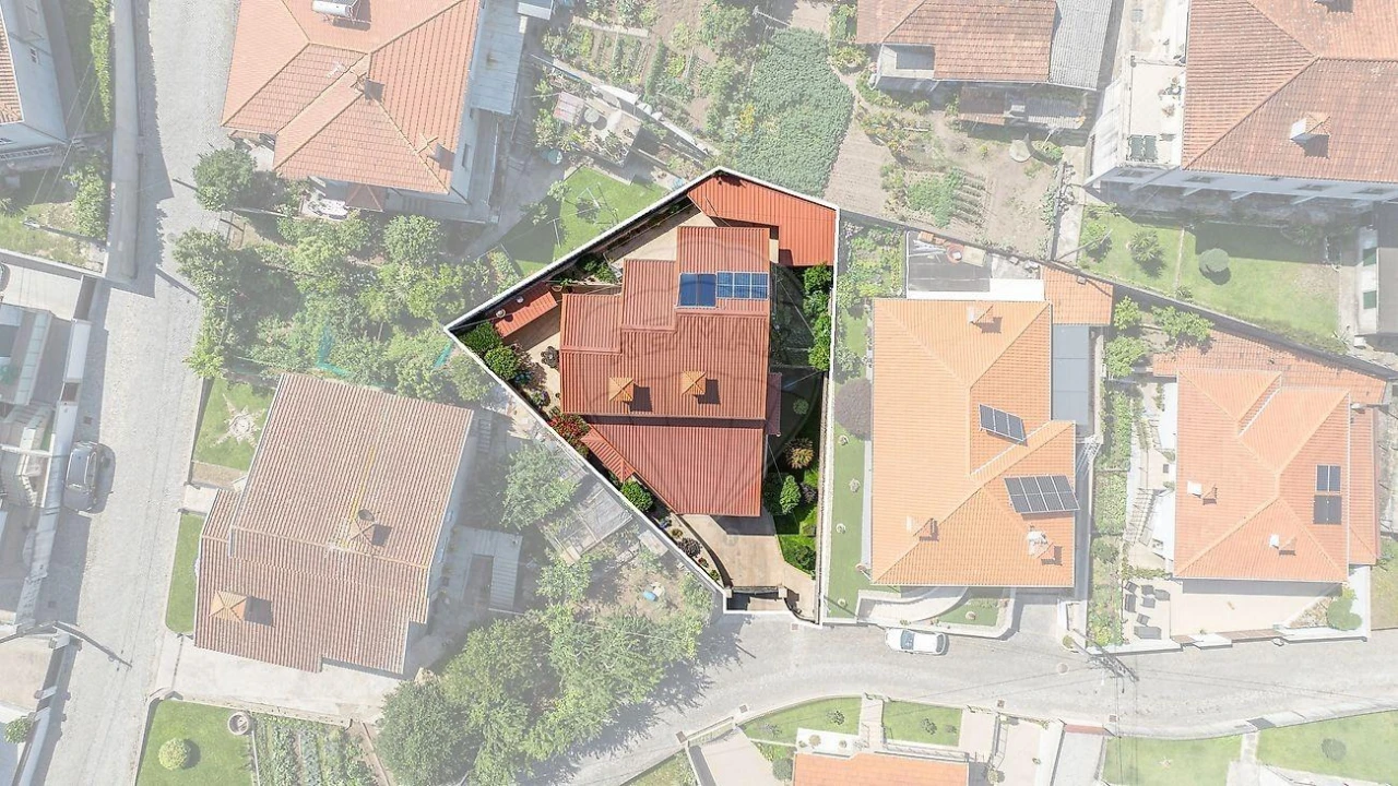 Moradia T3 para Venda em Vila Nova de Famalicão e Calendário Foto 32