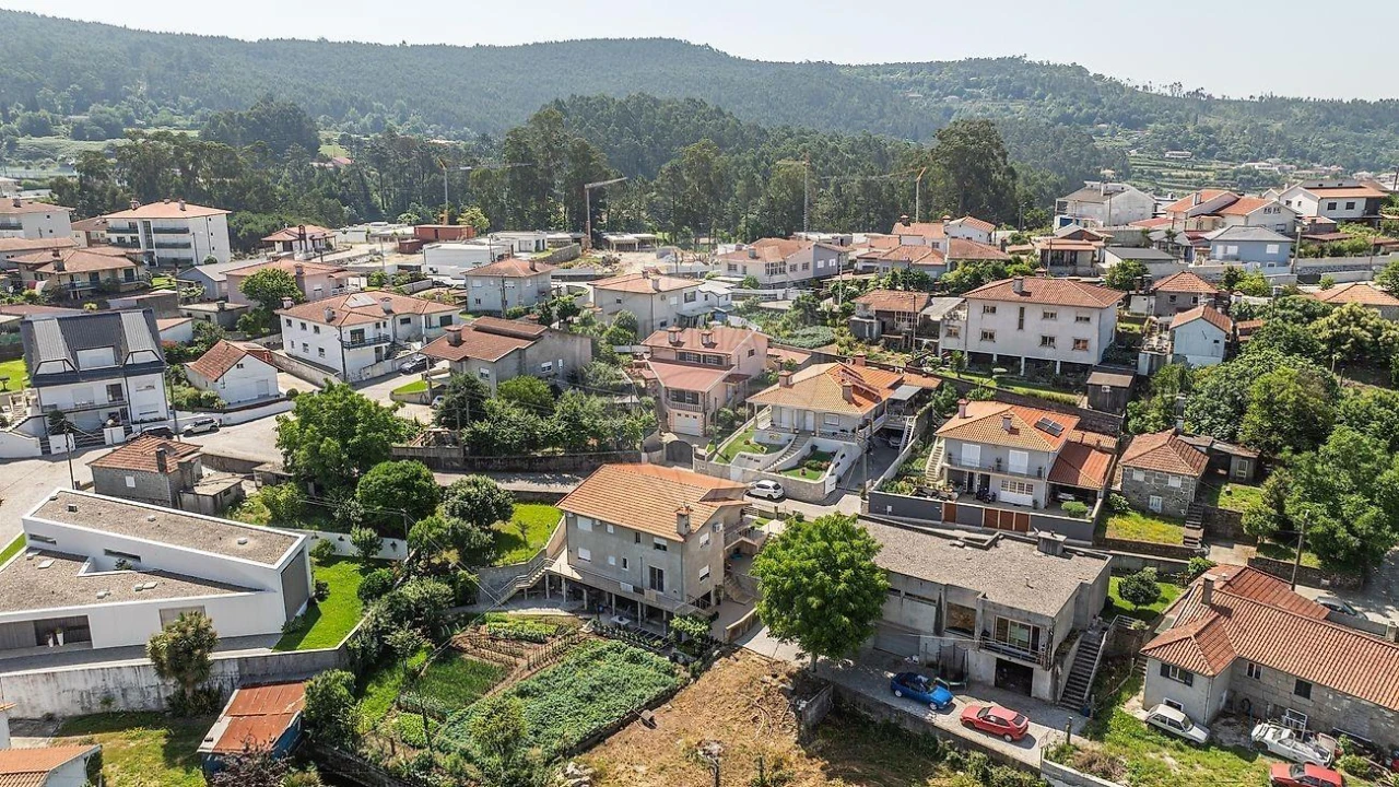Moradia T3 para Venda em Vila Nova de Famalicão e Calendário Foto 37