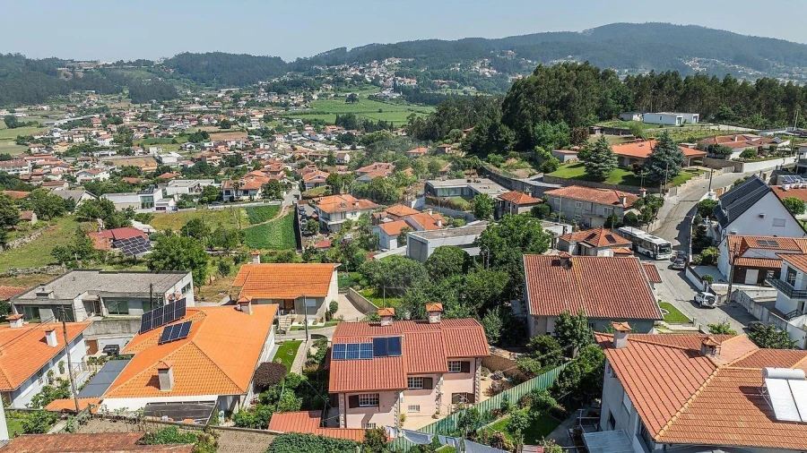 Moradia T3 para Venda em Vila Nova de Famalicão e Calendário Foto 31