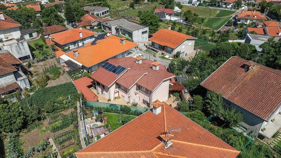 Moradia T3 para Venda em Vila Nova de Famalicão e Calendário Foto 35