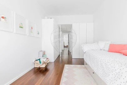 Moradia T4 para Venda em Atães e Rendufe