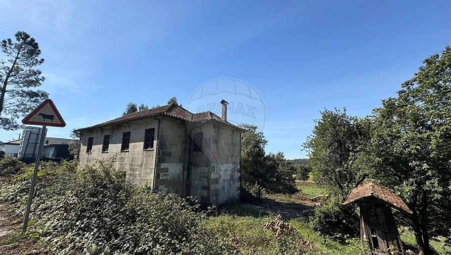 Moradia T6 para Venda em Marrancos e Arcozelo Foto 16