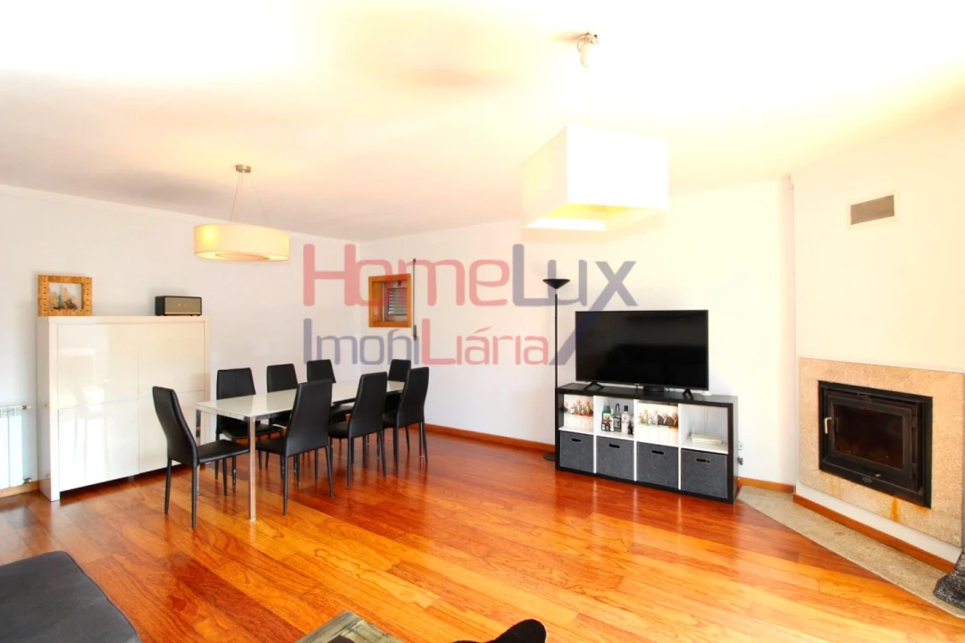 Apartamento T3 para Venda em Gandra Foto 11