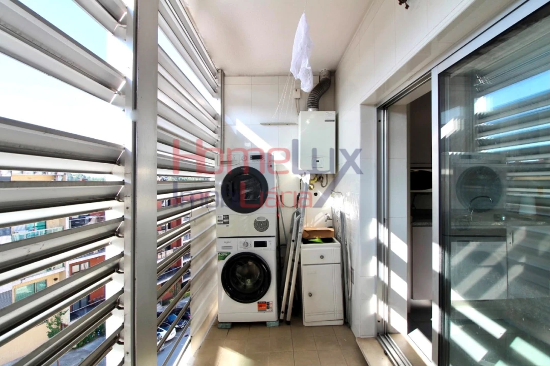 Apartamento T3 para Venda em Gandra Foto 9