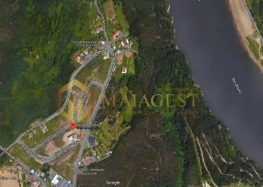 Terreno para Venda em Sandim, Olival, Lever e Crestuma