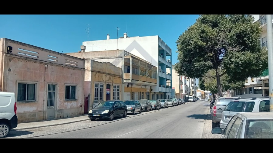 Prédio para Venda em Loule (São Clemente)