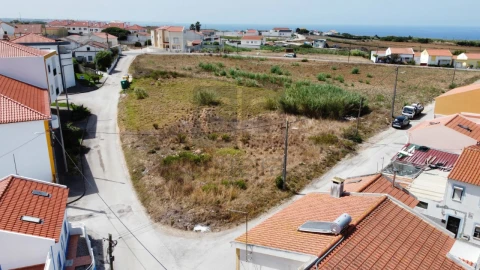 Terreno para Venda em Atouguia da Baleia