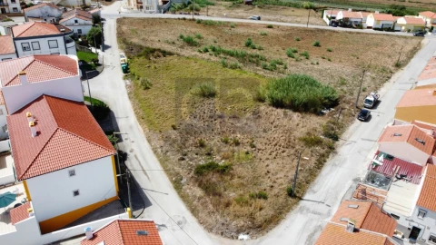 Terreno para Venda em Atouguia da Baleia