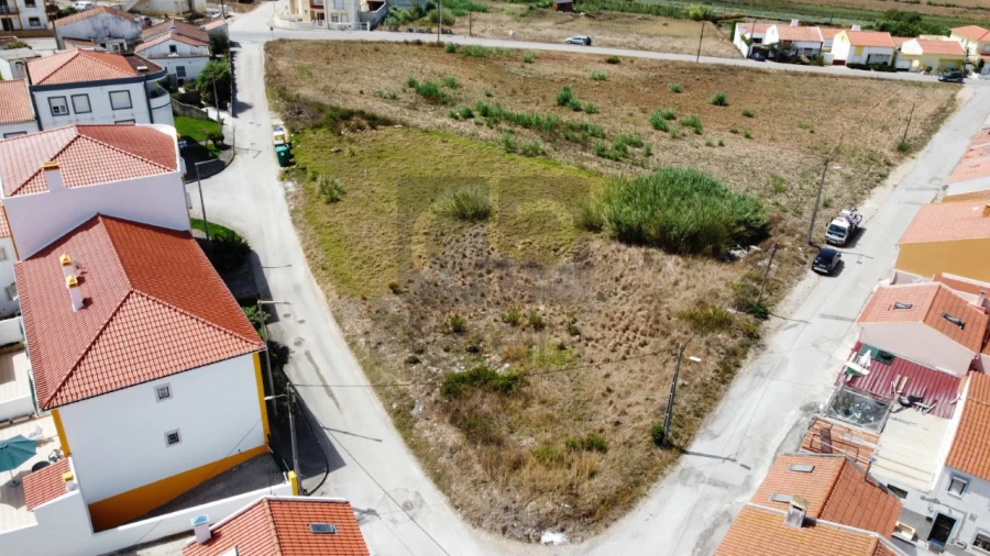 Terreno para Venda em Atouguia da Baleia Foto 2