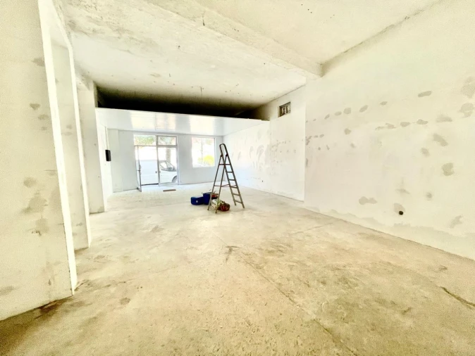 Loja para Arrendamento em Braga (São José de São Lázaro e São João do Souto) Foto 8